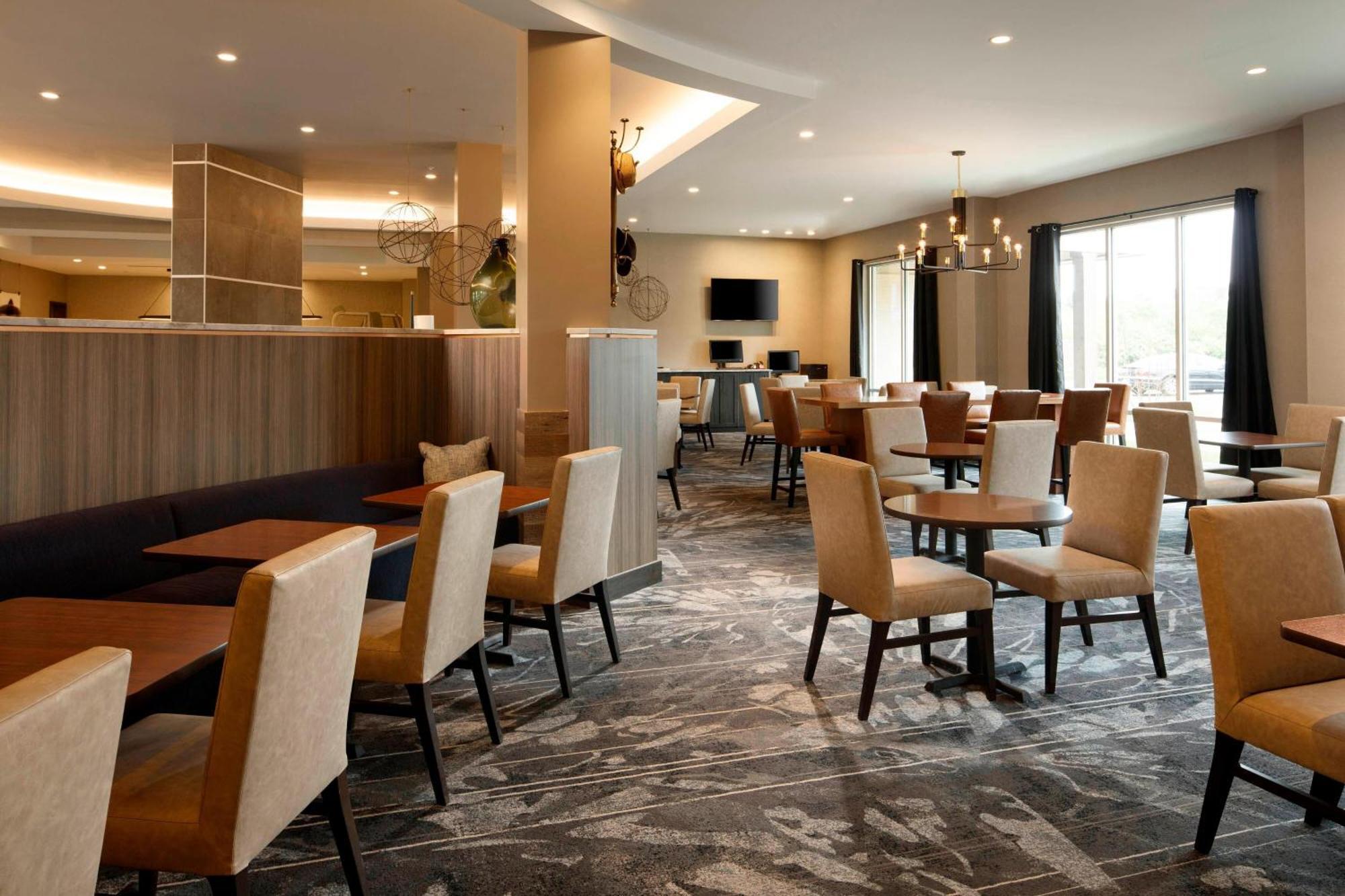 Fairfield Inn & Suites By Marriott Louisville Northeast Dış mekan fotoğraf